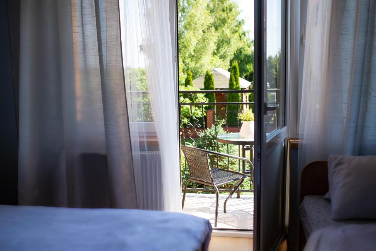 Hotel Promyk Rewal Esterno foto